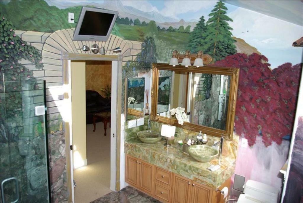 Luxury 5 Bedroom Home Near Sfo San Bruno Exterior photo